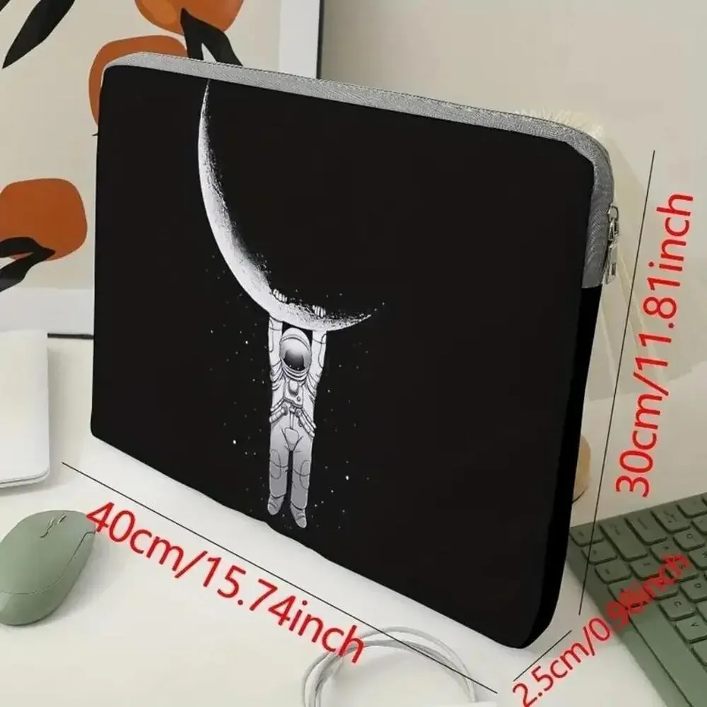 New Black Bottom Moon Astronaut Computer Zipper Cover